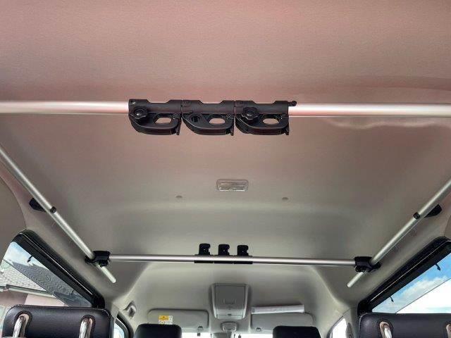 エブリイワゴン PZターボ ユーザー買取車 レーダーブレーキサポート 片側電動スライドドア イクリプスナビ バックカメラ フルエアロ 禁煙車 シートヒーター Bluetooth フルセグTV キーレス HIDヘッドライト(20枚目)