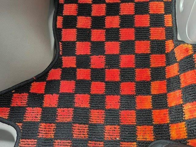 エブリイワゴン PZターボ ユーザー買取車 レーダーブレーキサポート 片側電動スライドドア イクリプスナビ バックカメラ フルエアロ 禁煙車 シートヒーター Bluetooth フルセグTV キーレス HIDヘッドライト(57枚目)