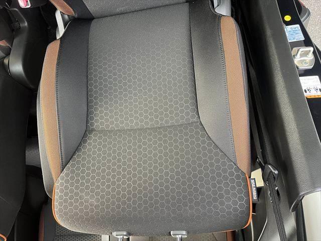 クロスビー ハイブリッドＭＸ　マイルドハイブリッド　衝突軽減ブレーキ　全方位カメラ　純正８型ＳＤナビ　クルーズコントロール　ＬＥＤヘッドライト　禁煙車　Ｂｌｕｅｔｏｏｔｈ　フルセグＴＶ　ＥＴＣ　シートヒーター　障害物センサー（57枚目）