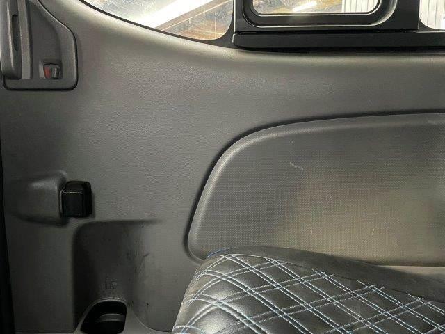 ＮＶ３５０キャラバンバン ロングプレミアムＧＸターボ　後期モデル　エマージェンシーブレーキ　フリップダウンモニター　純正メモリーナビ　アラウンドビューモニター　ＬＥＤヘッドライト　Ｂｌｕｅｔｏｏｔｈ　フルセグ　ＥＴＣ　スマートキー　ミュージックサーバー（60枚目）