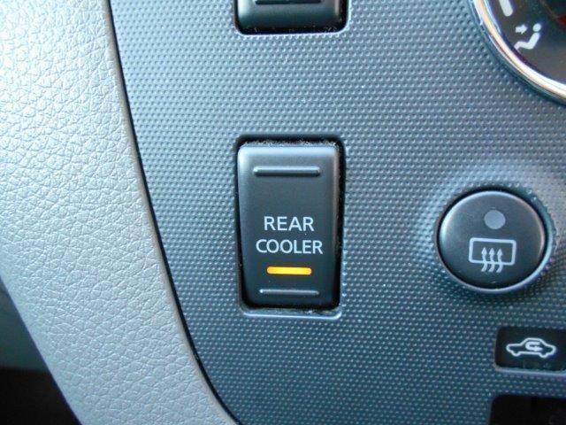 NV350キャラバンバン ロングプレミアムGX スマートキー 両側スライドドア ヘッドライト 盗難防止装置 ETC パワーウィンドウ CD再生 運転席エアバッグ スノーモード付 ライトレベライザー アンチロックブレーキシステム(7枚目)