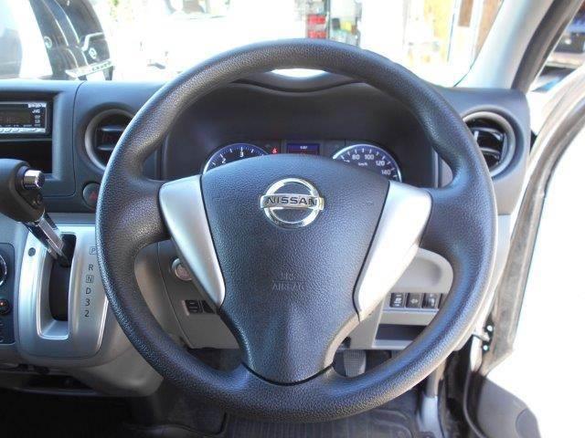 NV350キャラバンバン ロングプレミアムGX スマートキー 両側スライドドア ヘッドライト 盗難防止装置 ETC パワーウィンドウ CD再生 運転席エアバッグ スノーモード付 ライトレベライザー アンチロックブレーキシステム(13枚目)