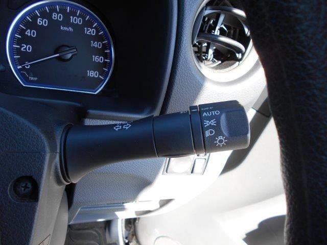 NV350キャラバンバン ロングプレミアムGX スマートキー 両側スライドドア ヘッドライト 盗難防止装置 ETC パワーウィンドウ CD再生 運転席エアバッグ スノーモード付 ライトレベライザー アンチロックブレーキシステム(43枚目)