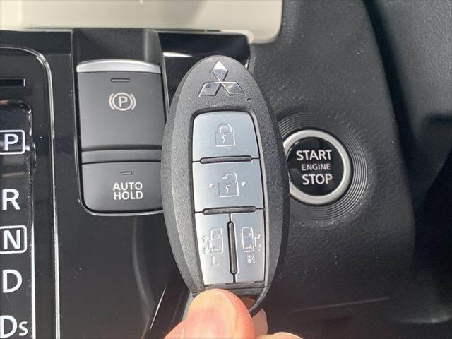 デリカミニ T プレミアム マイパイロット パワーパーキングブレーキ デジタルインナーミラー SDナビ 全周囲カメラ ハーフレザーシート レーダークルーズコントロール 両側パワースライドドア(39枚目)