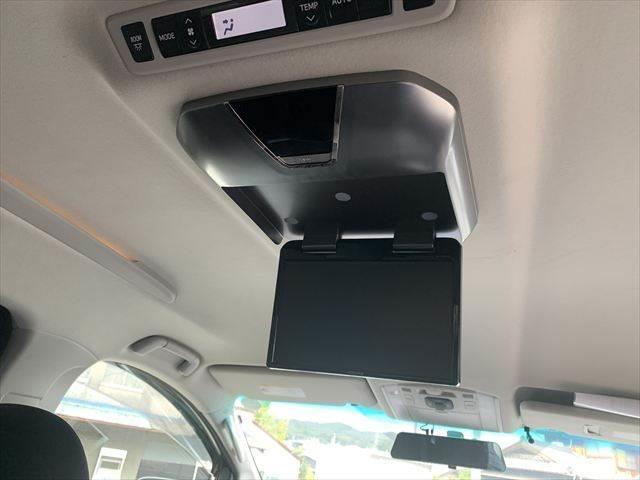 ヴェルファイア 2.4Z プラチナムセレクション HDDナビ フルセグ 後席フリップダウンモニター バックカメラ 両側パワースライドドア 禁煙車 デジタルインナーミラー HIDヘッドライト ETC 障害物センサー ミュージックサーバー 盗難防止装置(7枚目)