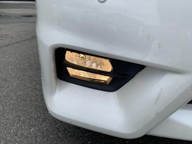 ヴェルファイア 2.4Z プラチナムセレクション HDDナビ フルセグ 後席フリップダウンモニター バックカメラ 両側パワースライドドア 禁煙車 デジタルインナーミラー HIDヘッドライト ETC 障害物センサー ミュージックサーバー 盗難防止装置(14枚目)