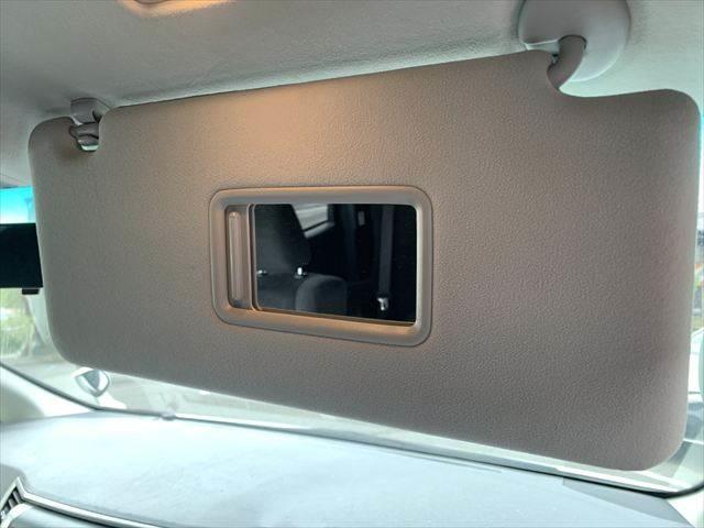 ヴェルファイア 2.4Z プラチナムセレクション HDDナビ フルセグ 後席フリップダウンモニター バックカメラ 両側パワースライドドア 禁煙車 デジタルインナーミラー HIDヘッドライト ETC 障害物センサー ミュージックサーバー 盗難防止装置(52枚目)