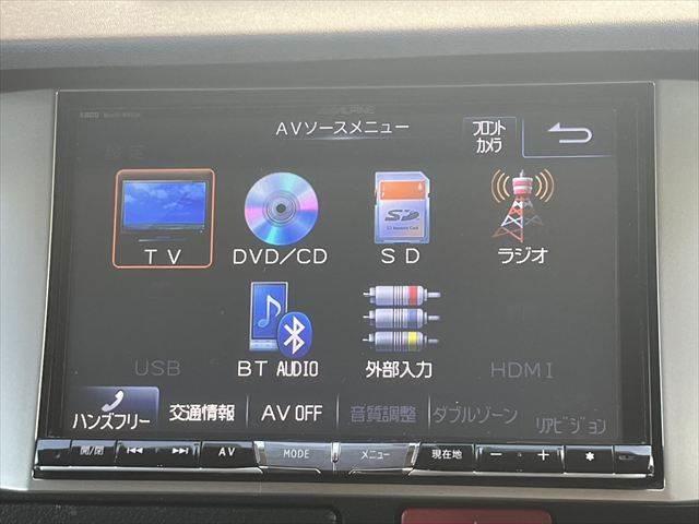 ハイエースバン ロングスーパーＧＬ　ＳＤナビ　バックカメラ　フリップダウンモニター　フロントエアロ　ＥＴＣ　リヤエアロ　１７インチアルミホイール　ローダウン　キーレス　ＭＴモード付きＡＴ　ＬＥＤヘッドライト　Ｂｌｕｅｔｏｏｔｈ　フルセグ（5枚目）