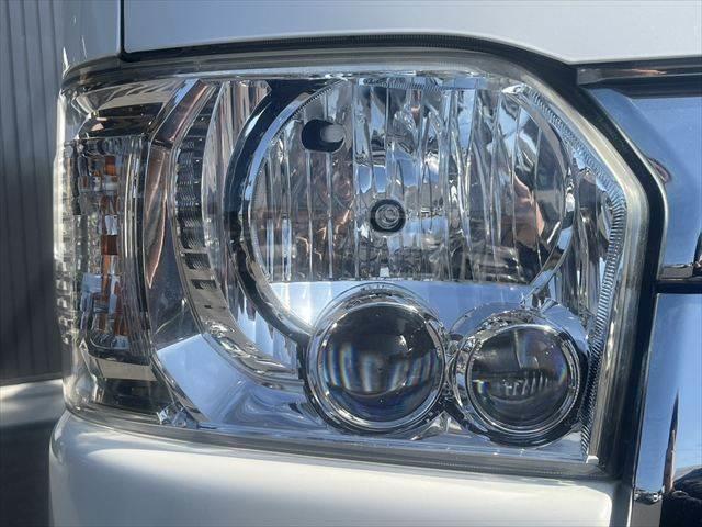 ハイエースバン ロングスーパーＧＬ　ＳＤナビ　バックカメラ　フリップダウンモニター　フロントエアロ　ＥＴＣ　リヤエアロ　１７インチアルミホイール　ローダウン　キーレス　ＭＴモード付きＡＴ　ＬＥＤヘッドライト　Ｂｌｕｅｔｏｏｔｈ　フルセグ（22枚目）