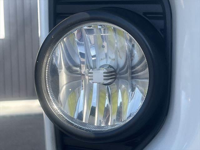 ハイエースバン ロングスーパーＧＬ　ＳＤナビ　バックカメラ　フリップダウンモニター　フロントエアロ　ＥＴＣ　リヤエアロ　１７インチアルミホイール　ローダウン　キーレス　ＭＴモード付きＡＴ　ＬＥＤヘッドライト　Ｂｌｕｅｔｏｏｔｈ　フルセグ（24枚目）