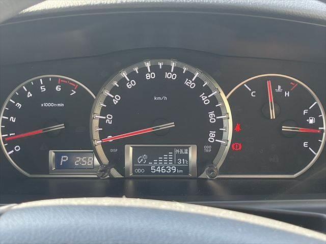 ハイエースバン ロングスーパーＧＬ　ＳＤナビ　バックカメラ　フリップダウンモニター　フロントエアロ　ＥＴＣ　リヤエアロ　１７インチアルミホイール　ローダウン　キーレス　ＭＴモード付きＡＴ　ＬＥＤヘッドライト　Ｂｌｕｅｔｏｏｔｈ　フルセグ（43枚目）