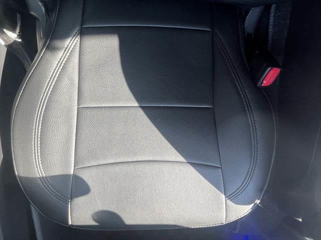 ハイエースバン ロングスーパーＧＬ　ＳＤナビ　バックカメラ　フリップダウンモニター　フロントエアロ　ＥＴＣ　リヤエアロ　１７インチアルミホイール　ローダウン　キーレス　ＭＴモード付きＡＴ　ＬＥＤヘッドライト　Ｂｌｕｅｔｏｏｔｈ　フルセグ（52枚目）