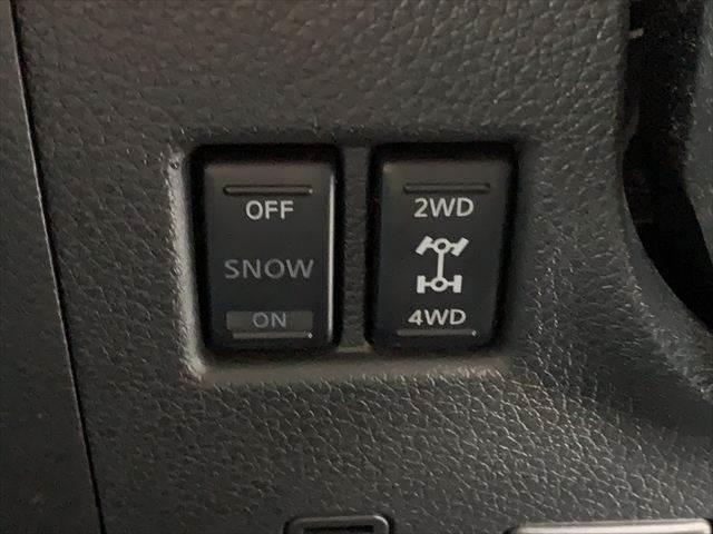 ＮＶ３５０キャラバンバン ロングプレミアムＧＸターボ　ブラックギア　後期モデル　１１インチフローティングナビ　衝突軽減ブレーキ　アラウンドビューモニター　パワースライドドア　ＬＥＤヘッドライト　禁煙車　Ｂｌｕｅｔｏｏｔｈ　フルセグＴＶ　ＥＴＣ　障害物センサー（36枚目）