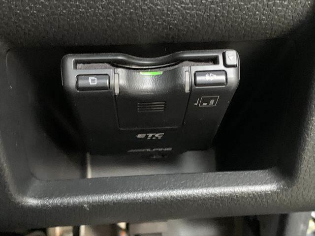 ＮＶ３５０キャラバンバン ロングプレミアムＧＸターボ　ブラックギア　後期モデル　１１インチフローティングナビ　衝突軽減ブレーキ　アラウンドビューモニター　パワースライドドア　ＬＥＤヘッドライト　禁煙車　Ｂｌｕｅｔｏｏｔｈ　フルセグＴＶ　ＥＴＣ　障害物センサー（39枚目）