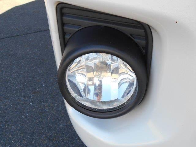 ハイエースバン スーパーＧＬ　ダークプライムＩＩ　５型セーフティセンス　メモリーナビ　バックカメラ　ワンオーナー　ローダウン　ＬＥＤヘッドライト　ＡＣ１００Ｖコンセント　デジタルインナーミラー　　Ｂｌｕｅｔｏｏｔｈ　フルセグ　ＥＴＣ　オートハイビーム（27枚目）