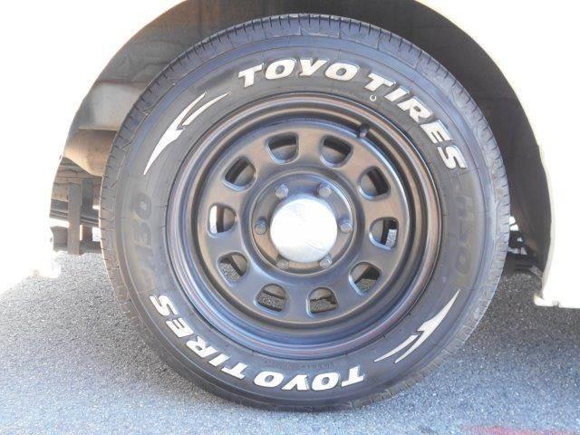 ハイエースバン スーパーＧＬ　ダークプライムＩＩ　５型セーフティセンス　メモリーナビ　バックカメラ　ワンオーナー　ローダウン　ＬＥＤヘッドライト　ＡＣ１００Ｖコンセント　デジタルインナーミラー　　Ｂｌｕｅｔｏｏｔｈ　フルセグ　ＥＴＣ　オートハイビーム（31枚目）