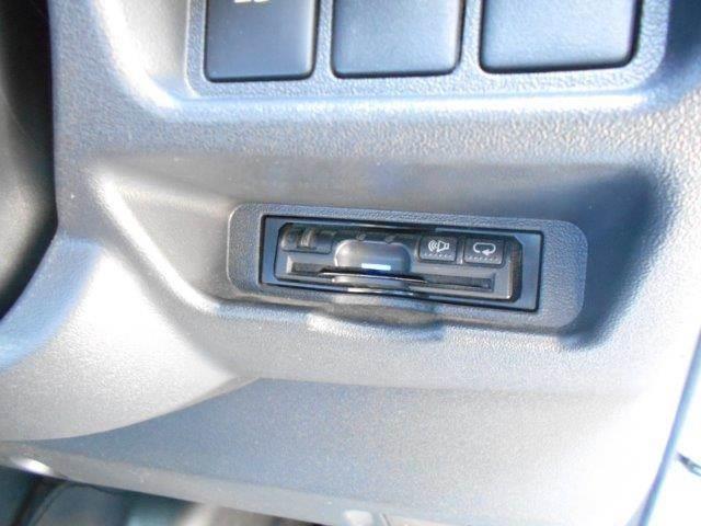 ハイエースバン スーパーＧＬ　ダークプライムＩＩ　５型セーフティセンス　メモリーナビ　バックカメラ　ワンオーナー　ローダウン　ＬＥＤヘッドライト　ＡＣ１００Ｖコンセント　デジタルインナーミラー　　Ｂｌｕｅｔｏｏｔｈ　フルセグ　ＥＴＣ　オートハイビーム（46枚目）