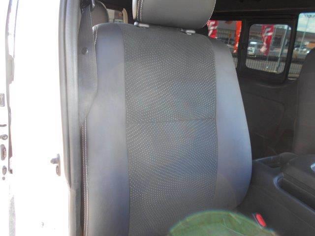 ハイエースバン スーパーＧＬ　ダークプライムＩＩ　５型セーフティセンス　メモリーナビ　バックカメラ　ワンオーナー　ローダウン　ＬＥＤヘッドライト　ＡＣ１００Ｖコンセント　デジタルインナーミラー　　Ｂｌｕｅｔｏｏｔｈ　フルセグ　ＥＴＣ　オートハイビーム（59枚目）