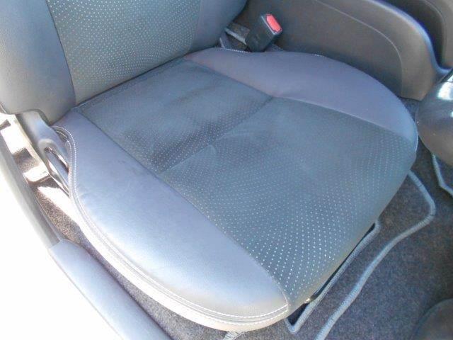 ハイエースバン スーパーＧＬ　ダークプライムＩＩ　５型セーフティセンス　メモリーナビ　バックカメラ　ワンオーナー　ローダウン　ＬＥＤヘッドライト　ＡＣ１００Ｖコンセント　デジタルインナーミラー　　Ｂｌｕｅｔｏｏｔｈ　フルセグ　ＥＴＣ　オートハイビーム（60枚目）