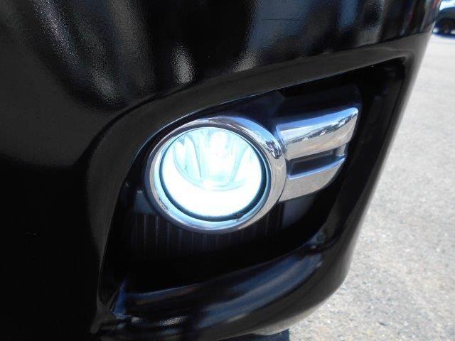 NV350キャラバンバン ロングプレミアムGX 純正SDナビ バックカメラ 両側スライドドア スマートキー 社外ベットキット 社外LEDテール 15インチアルミホイール Bluetooth フルセグTV ETC ミュージックサーバー 盗難防止装置(16枚目)