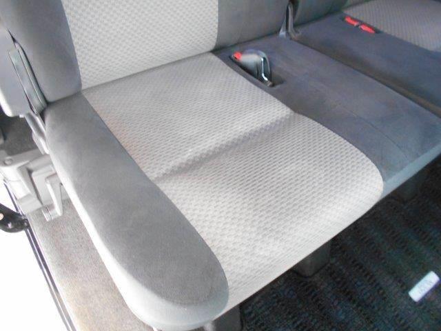 NV350キャラバンバン ロングプレミアムGX 純正SDナビ バックカメラ 両側スライドドア スマートキー 社外ベットキット 社外LEDテール 15インチアルミホイール Bluetooth フルセグTV ETC ミュージックサーバー 盗難防止装置(62枚目)