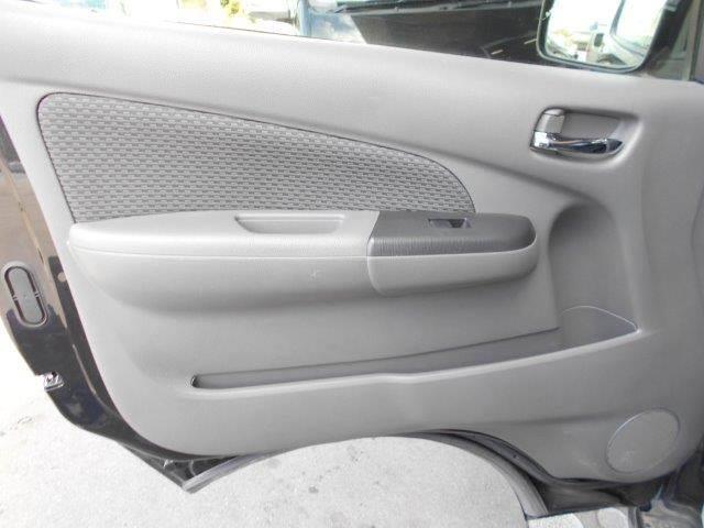 NV350キャラバンバン ロングプレミアムGX 純正SDナビ バックカメラ 両側スライドドア スマートキー 社外ベットキット 社外LEDテール 15インチアルミホイール Bluetooth フルセグTV ETC ミュージックサーバー 盗難防止装置(66枚目)