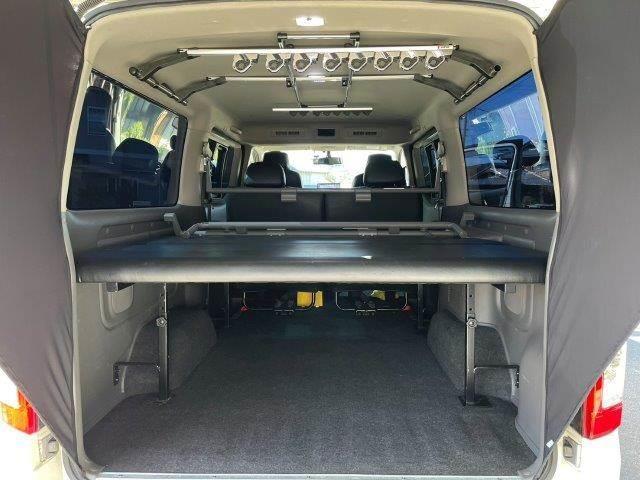 ＮＶ３５０キャラバンバン ロングライダープレミアムＧＸターボ　後期型　ワンオーナー　１０インチフローティングナビ　全周囲カメラ　ＬＥＤヘッドライト　衝突軽減ブレーキ　純正エアロ　フルセグＴＶ　Ｂｌｕｅｔｏｏｔｈ　スマートキー　ＬＥＤデイライト（15枚目）