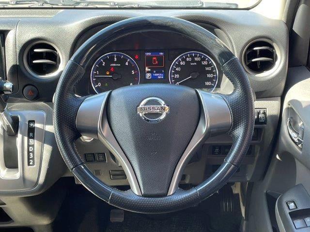 ＮＶ３５０キャラバンバン ロングライダープレミアムＧＸターボ　後期型　ワンオーナー　１０インチフローティングナビ　全周囲カメラ　ＬＥＤヘッドライト　衝突軽減ブレーキ　純正エアロ　フルセグＴＶ　Ｂｌｕｅｔｏｏｔｈ　スマートキー　ＬＥＤデイライト（16枚目）