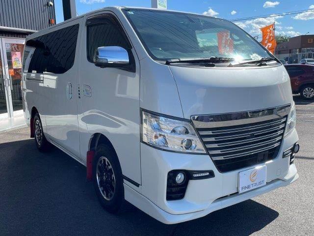 ＮＶ３５０キャラバンバン ロングライダープレミアムＧＸターボ　後期型　ワンオーナー　１０インチフローティングナビ　全周囲カメラ　ＬＥＤヘッドライト　衝突軽減ブレーキ　純正エアロ　フルセグＴＶ　Ｂｌｕｅｔｏｏｔｈ　スマートキー　ＬＥＤデイライト（21枚目）