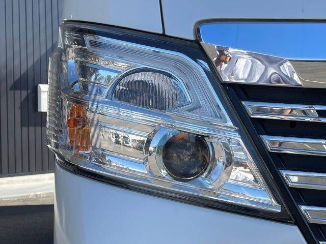 ＮＶ３５０キャラバンバン ロングライダープレミアムＧＸターボ　後期型　ワンオーナー　１０インチフローティングナビ　全周囲カメラ　ＬＥＤヘッドライト　衝突軽減ブレーキ　純正エアロ　フルセグＴＶ　Ｂｌｕｅｔｏｏｔｈ　スマートキー　ＬＥＤデイライト（28枚目）