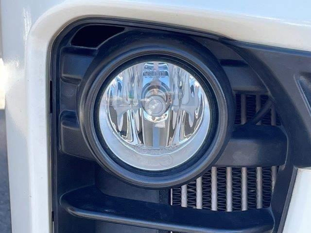 ＮＶ３５０キャラバンバン ロングライダープレミアムＧＸターボ　後期型　ワンオーナー　１０インチフローティングナビ　全周囲カメラ　ＬＥＤヘッドライト　衝突軽減ブレーキ　純正エアロ　フルセグＴＶ　Ｂｌｕｅｔｏｏｔｈ　スマートキー　ＬＥＤデイライト（30枚目）