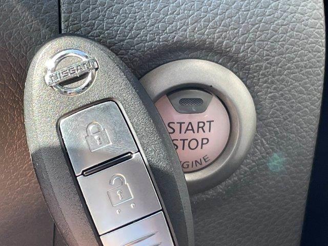 ＮＶ３５０キャラバンバン ロングライダープレミアムＧＸターボ　後期型　ワンオーナー　１０インチフローティングナビ　全周囲カメラ　ＬＥＤヘッドライト　衝突軽減ブレーキ　純正エアロ　フルセグＴＶ　Ｂｌｕｅｔｏｏｔｈ　スマートキー　ＬＥＤデイライト（43枚目）