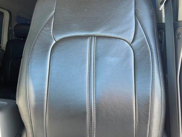 ＮＶ３５０キャラバンバン ロングライダープレミアムＧＸターボ　後期型　ワンオーナー　１０インチフローティングナビ　全周囲カメラ　ＬＥＤヘッドライト　衝突軽減ブレーキ　純正エアロ　フルセグＴＶ　Ｂｌｕｅｔｏｏｔｈ　スマートキー　ＬＥＤデイライト（56枚目）