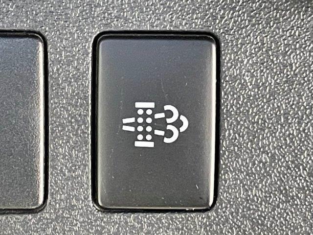 ハイエースバン スーパーＧＬ　ダークプライムＩＩ　５型セーフティセンス　スマートキー　ＳＤナビ　バックカメラ　ＬＥＤヘッドライト　ＴＲＤ製１５インチアルミホイール　Ｂｌｕｅｔｏｏｔｈ　ＥＴＣ　スライドドア　ＭＴモード付　盗難防止装置（11枚目）