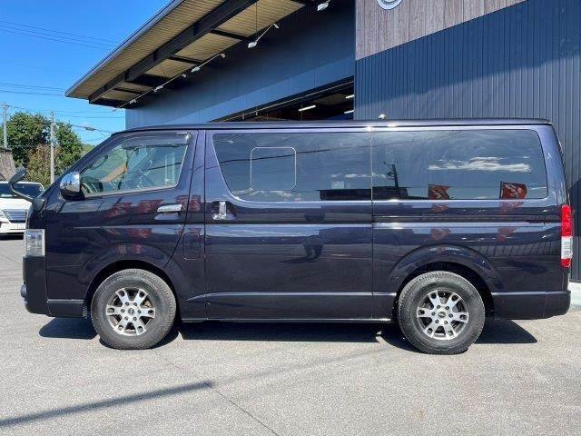 ハイエースバン スーパーＧＬ　ダークプライムＩＩ　５型セーフティセンス　スマートキー　ＳＤナビ　バックカメラ　ＬＥＤヘッドライト　ＴＲＤ製１５インチアルミホイール　Ｂｌｕｅｔｏｏｔｈ　ＥＴＣ　スライドドア　ＭＴモード付　盗難防止装置（25枚目）