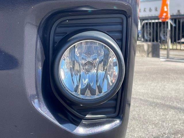 ハイエースバン スーパーＧＬ　ダークプライムＩＩ　５型セーフティセンス　スマートキー　ＳＤナビ　バックカメラ　ＬＥＤヘッドライト　ＴＲＤ製１５インチアルミホイール　Ｂｌｕｅｔｏｏｔｈ　ＥＴＣ　スライドドア　ＭＴモード付　盗難防止装置（28枚目）