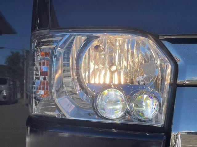 ハイエースバン スーパーＧＬ　ダークプライムＩＩ　５型セーフティセンス　スマートキー　ＳＤナビ　バックカメラ　ＬＥＤヘッドライト　ＴＲＤ製１５インチアルミホイール　Ｂｌｕｅｔｏｏｔｈ　ＥＴＣ　スライドドア　ＭＴモード付　盗難防止装置（35枚目）