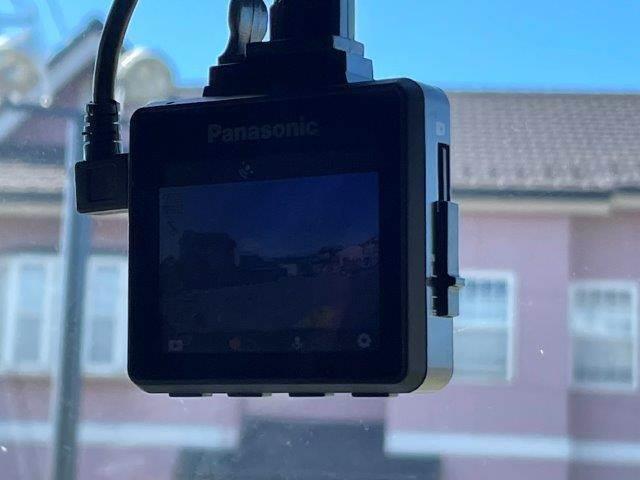 ハイエースバン スーパーＧＬ　ダークプライムＩＩ　５型セーフティセンス　スマートキー　ＳＤナビ　バックカメラ　ＬＥＤヘッドライト　ＴＲＤ製１５インチアルミホイール　Ｂｌｕｅｔｏｏｔｈ　ＥＴＣ　スライドドア　ＭＴモード付　盗難防止装置（43枚目）