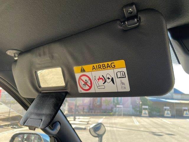 ハイエースバン スーパーＧＬ　ダークプライムＩＩ　５型セーフティセンス　スマートキー　ＳＤナビ　バックカメラ　ＬＥＤヘッドライト　ＴＲＤ製１５インチアルミホイール　Ｂｌｕｅｔｏｏｔｈ　ＥＴＣ　スライドドア　ＭＴモード付　盗難防止装置（52枚目）