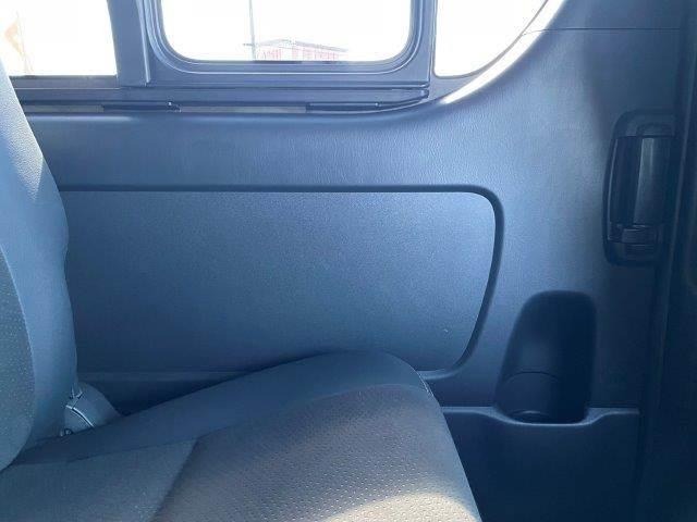 ハイエースバン スーパーＧＬ　ダークプライムＩＩ　５型セーフティセンス　スマートキー　ＳＤナビ　バックカメラ　ＬＥＤヘッドライト　ＴＲＤ製１５インチアルミホイール　Ｂｌｕｅｔｏｏｔｈ　ＥＴＣ　スライドドア　ＭＴモード付　盗難防止装置（66枚目）