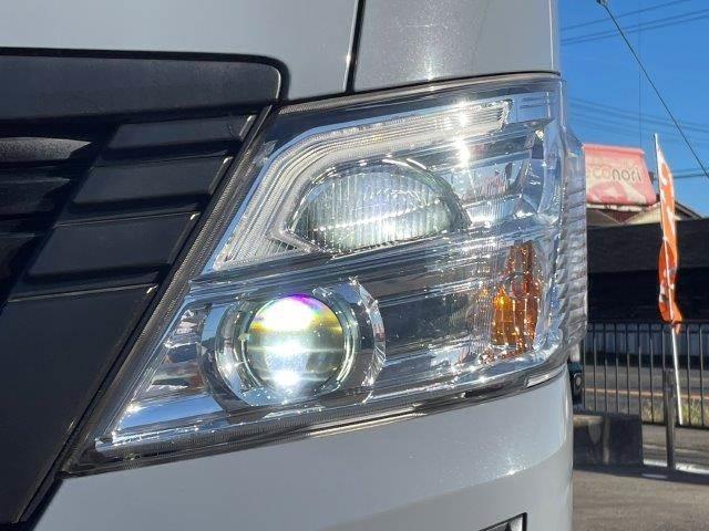 キャラバン ロングプレミアムGX 4WD 禁煙車 衝突軽減ブレーキ 全周囲カメラ ディスプレイオーディオ Bluetooth パワースライドドア サイドステップバー LEDヘッドライト スマートキー コーナーセンサー 盗難防止装置(16枚目)
