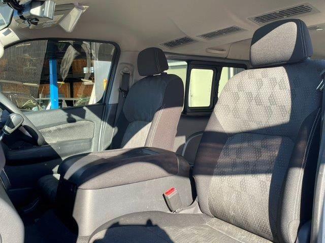 キャラバン ロングプレミアムGX 4WD 禁煙車 衝突軽減ブレーキ 全周囲カメラ ディスプレイオーディオ Bluetooth パワースライドドア サイドステップバー LEDヘッドライト スマートキー コーナーセンサー 盗難防止装置(34枚目)