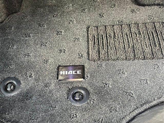 ハイエースバン スーパーＧＬ　ダークプライムＩＩ　４ＷＤ　禁煙車　衝突軽減ブレーキ　９インチフローティングナビ　ブルートゥース　地デジＴＶ　バックカメラ　両側スライドドア　電動リアゲート　ＬＥＤヘッドライト　１オーナー　スマートキー　オートハイビーム（53枚目）