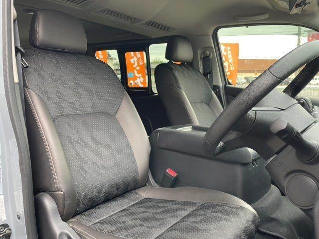 キャラバン ロンググランドプレミアムＧＸ　エマージェンシーブレーキ　アラウンドビューモニター純正メモリーナビ　ＬＥＤヘッドライト　シートヒーター　デジタルインナーミラー　Ｂｌｕｅｔｏｏｔｈ　禁煙車　４ＷＤ　ハーフレザー　ディーゼルターボ（13枚目）