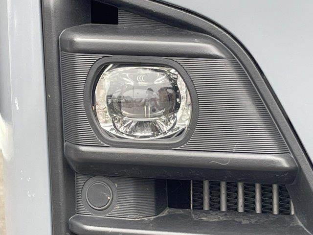 キャラバン ロンググランドプレミアムＧＸ　エマージェンシーブレーキ　アラウンドビューモニター純正メモリーナビ　ＬＥＤヘッドライト　シートヒーター　デジタルインナーミラー　Ｂｌｕｅｔｏｏｔｈ　禁煙車　４ＷＤ　ハーフレザー　ディーゼルターボ（30枚目）