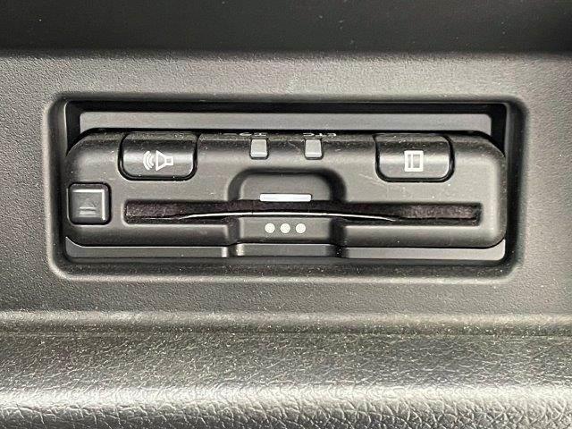 キャラバン ロンググランドプレミアムＧＸ　エマージェンシーブレーキ　アラウンドビューモニター純正メモリーナビ　ＬＥＤヘッドライト　シートヒーター　デジタルインナーミラー　Ｂｌｕｅｔｏｏｔｈ　禁煙車　４ＷＤ　ハーフレザー　ディーゼルターボ（47枚目）