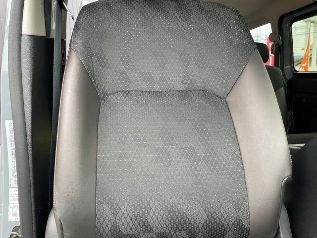 キャラバン ロンググランドプレミアムＧＸ　エマージェンシーブレーキ　アラウンドビューモニター純正メモリーナビ　ＬＥＤヘッドライト　シートヒーター　デジタルインナーミラー　Ｂｌｕｅｔｏｏｔｈ　禁煙車　４ＷＤ　ハーフレザー　ディーゼルターボ（55枚目）