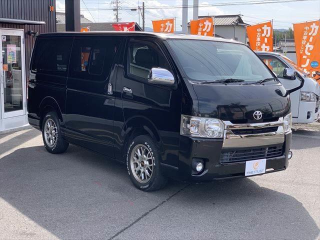 ハイエースバン スーパーGL ダークプライム 4型ディーゼルターボ 純正SDナビ バックカメラ スマートキー ETC LEDヘッドライト クリアランスソナー フルセグTV Bluetooth 盗難防止装置 ハーフレザーシート ミュージックサーバー(15枚目)