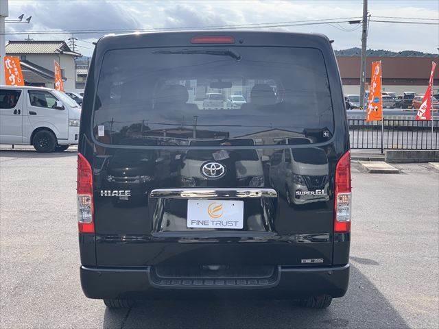 ハイエースバン スーパーGL ダークプライム 4型ディーゼルターボ 純正SDナビ バックカメラ スマートキー ETC LEDヘッドライト クリアランスソナー フルセグTV Bluetooth 盗難防止装置 ハーフレザーシート ミュージックサーバー(18枚目)