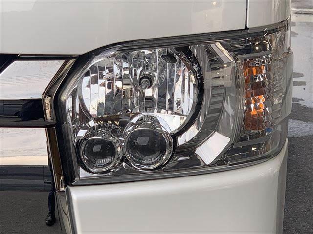 ハイエースバン スーパーGL ダークプライム 衝突軽減 禁煙車 メモリーナビ バックカメラ フリップダウンモニター フルセグ 両側パワースライドドア ETC ミュージックサーバー Bluetooth USBポート スマートキー LEDヘッドライト(24枚目)